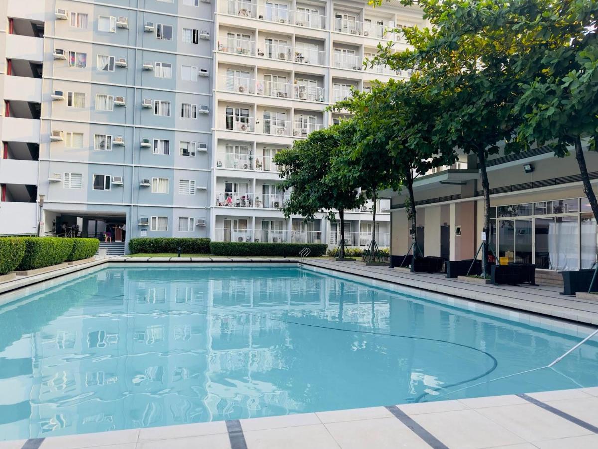 Trees Residences - Tower 11 1Br With Balcony マニラ市 エクステリア 写真