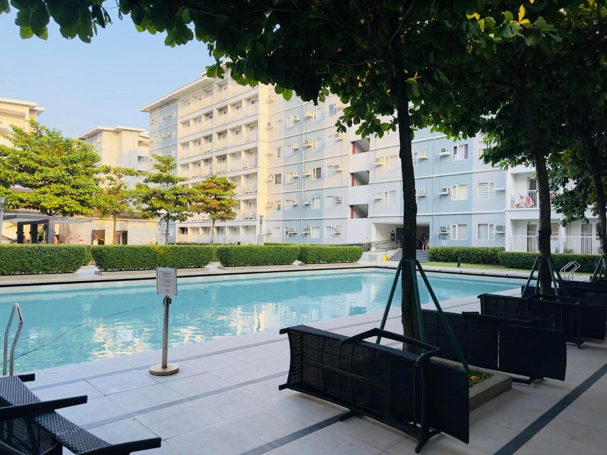 Trees Residences - Tower 11 1Br With Balcony マニラ市 エクステリア 写真