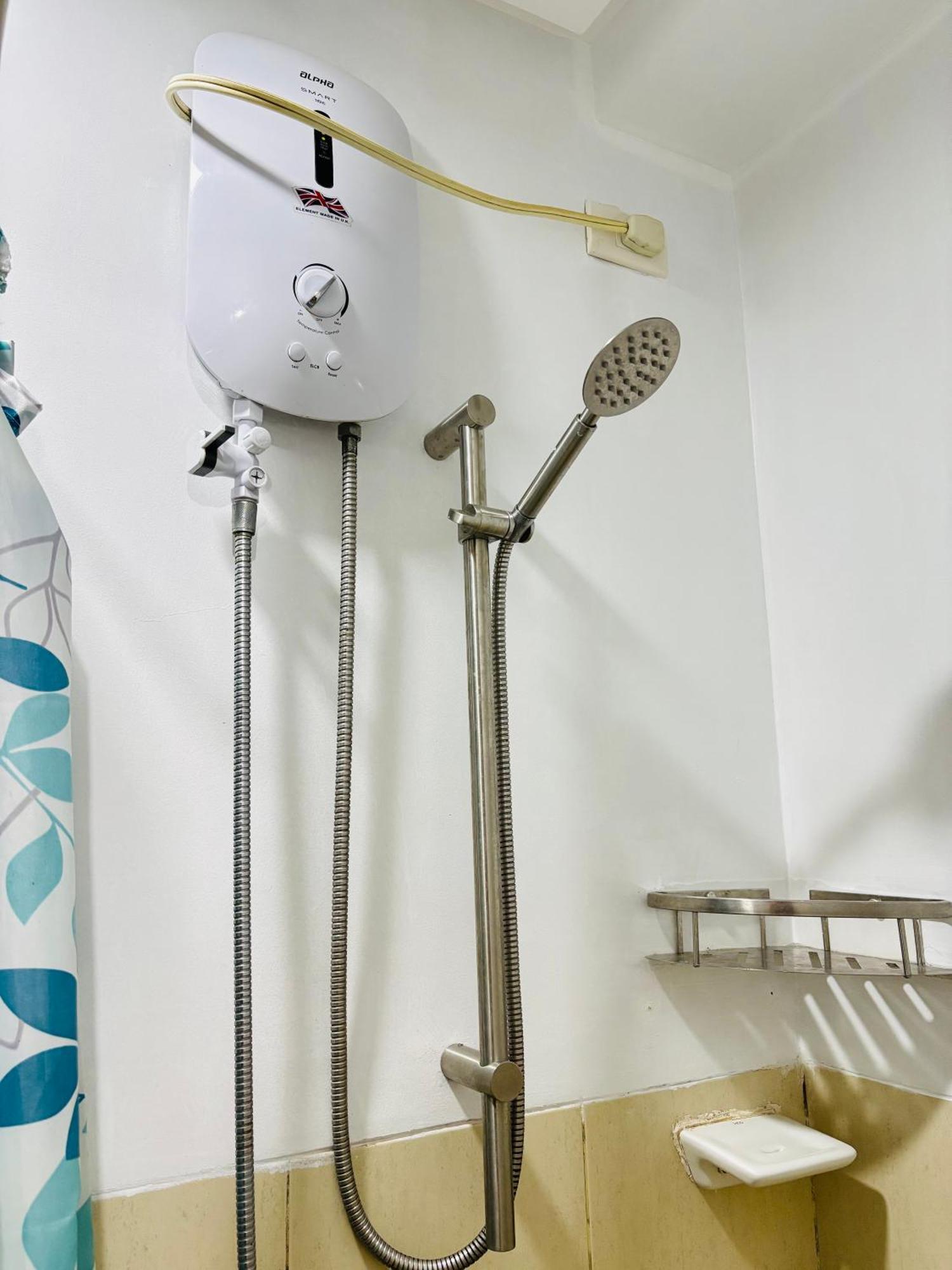 Trees Residences - Tower 11 1Br With Balcony マニラ市 エクステリア 写真